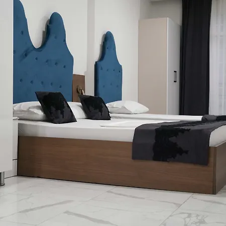Eclipse * Isztambul